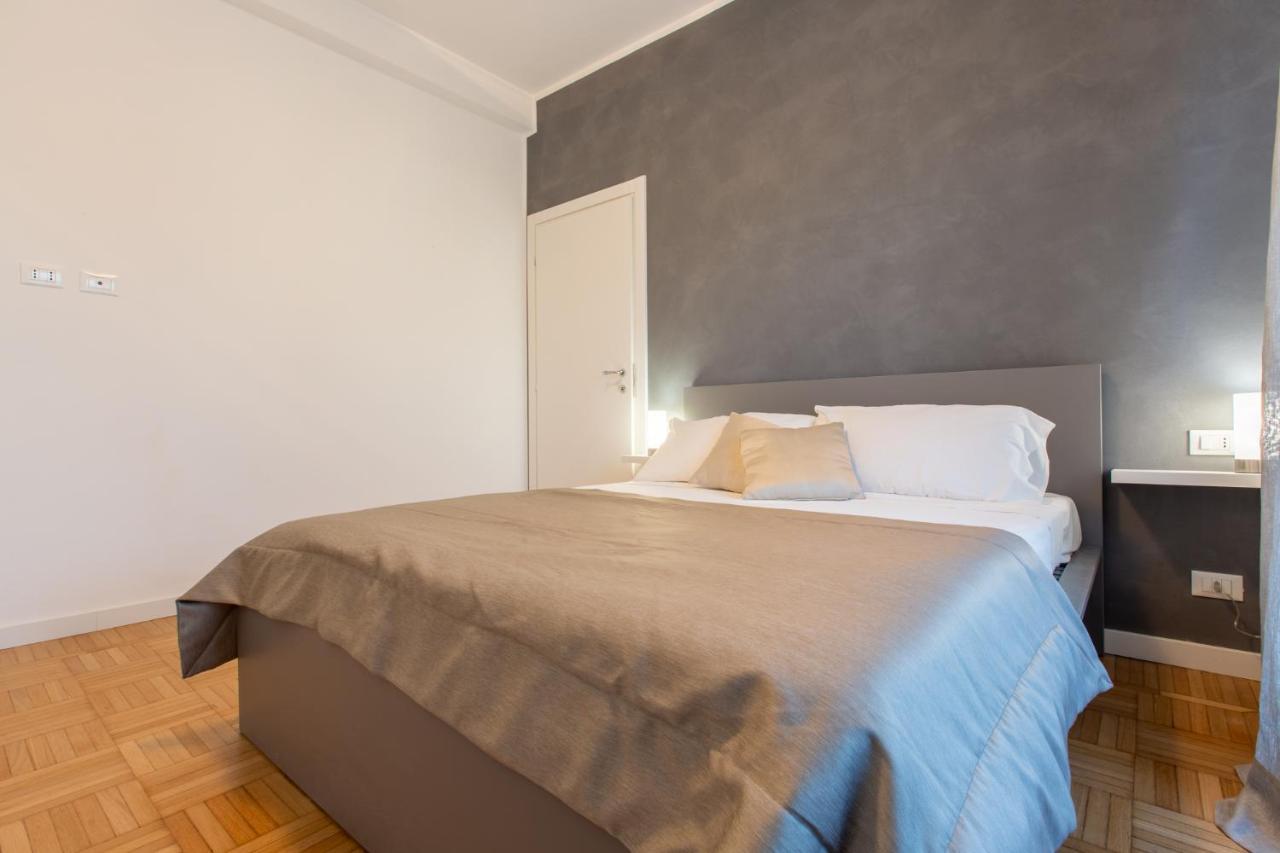Italstay - Disciplini Apartment -10 Min Dal Duomo Milan Exterior photo