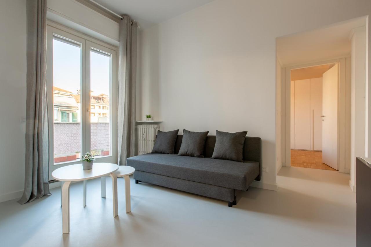 Italstay - Disciplini Apartment -10 Min Dal Duomo Milan Exterior photo