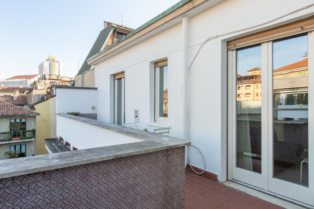 Italstay - Disciplini Apartment -10 Min Dal Duomo Milan Exterior photo